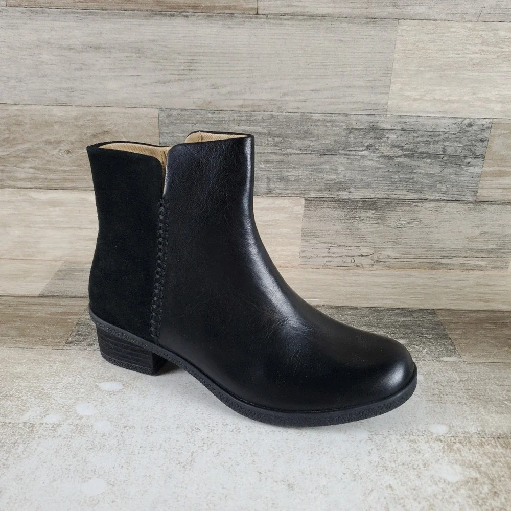 Dansko Denay Womens Ankle Boots Sz 7 - 7.5 Black Leather Waterproof Side Zip